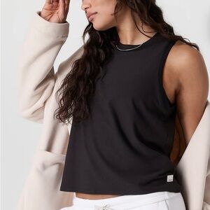 Vuori Energy Tank Top - excellent condition